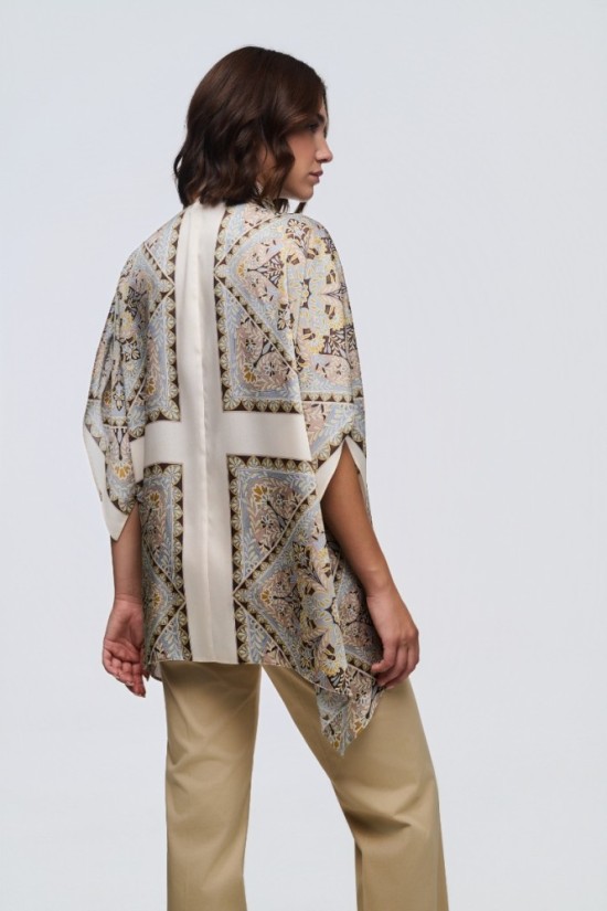 Πουκαμίσα με μύτες και τύπωμα 