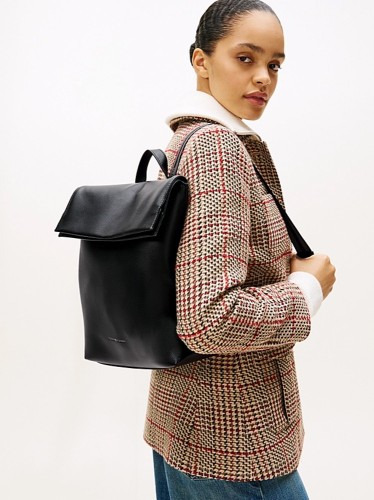 Τσαντα ΤΗ πλάτης