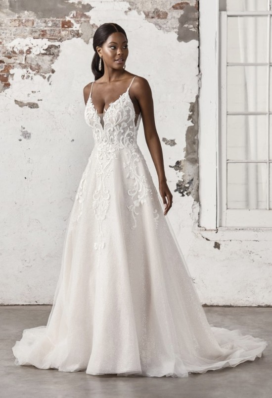 WEDDING DRESS A-line